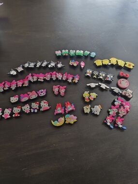Hello Kitty Croc Charms Sanrio Lot 20+  My Melody Kuromi Jibbitz Bundle